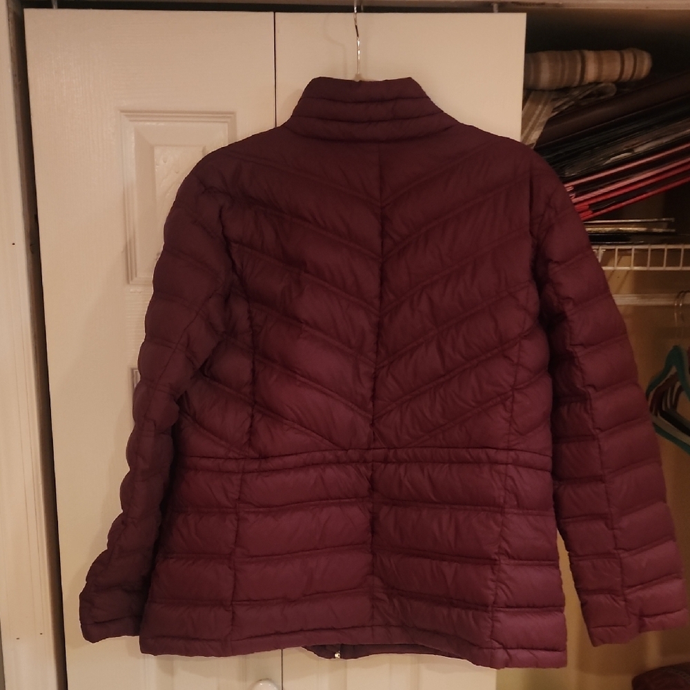 Michael Kors Women's Plum Puffer Jacket - Picture 3 of 12